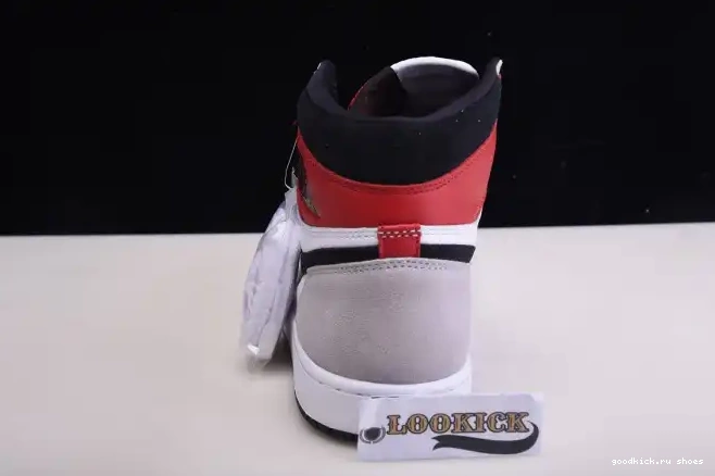 555088-126 Grey Light Jordan OG 1 Air Smoke High 0518